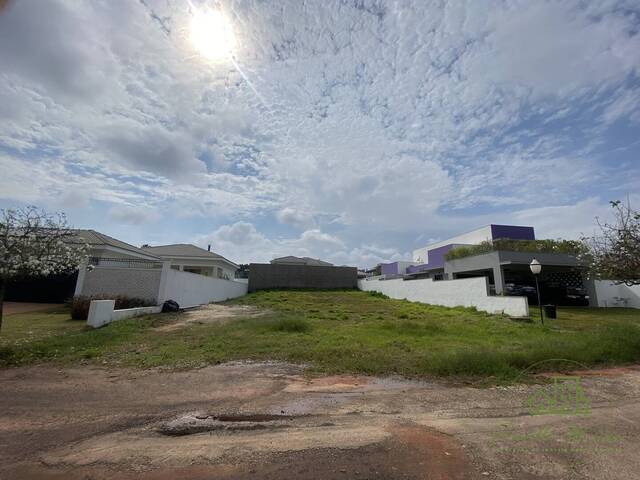 Terreno em condomínio para Venda em Botucatu - 5